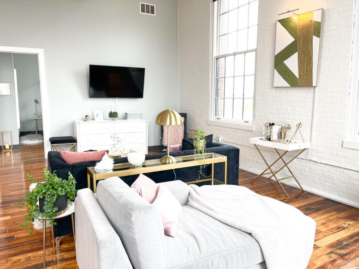 2Br 2Br Le Chateau 505 Lux Penthouse In A Historic Building Utica Exterior foto